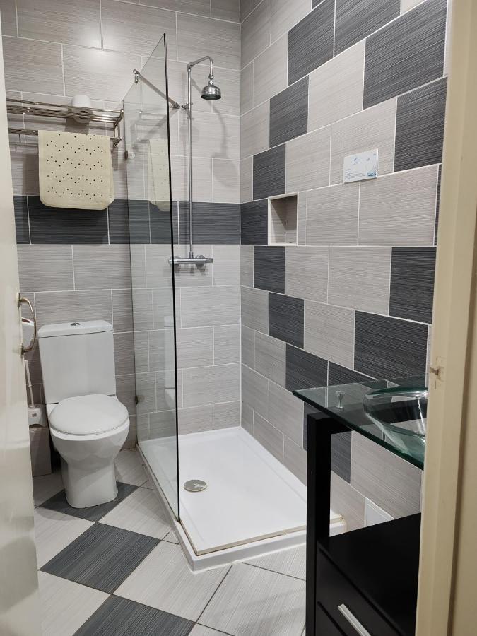 פיינטון Torbay Court Hotel מראה חיצוני תמונה